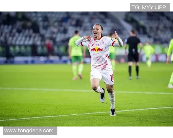 英超激战莱比锡小胜波尔图红牌争议引发全场热议与转会传闻