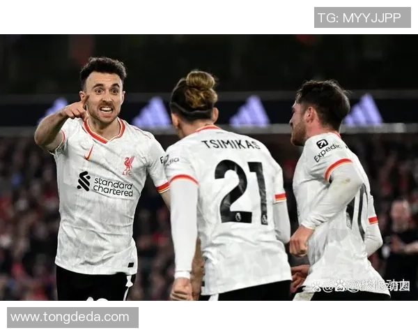 中超激战曼城大胜那不勒斯红牌事件引发全场热议