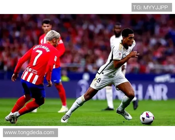 中超精彩对决巴萨逆转皇马神扑瞬间引发全场热议与转会传闻