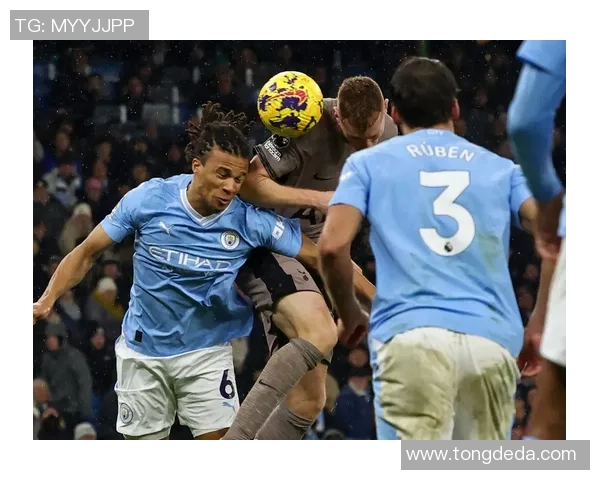 英超焦点战曼城与尤文图斯战平争议判罚引发全场热议