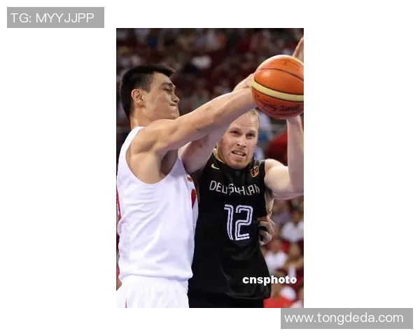 姚明如何回应外界对他退役后篮球事业发展的各种看法与质疑