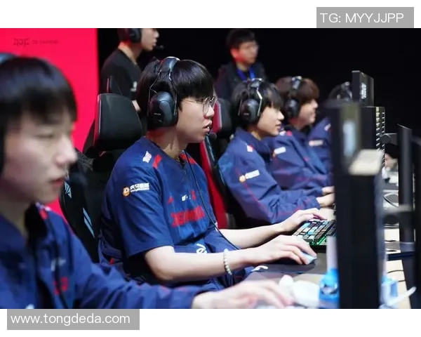 聚焦DOTA2：探讨JDG战队在战术灵活性上的优势与挑战