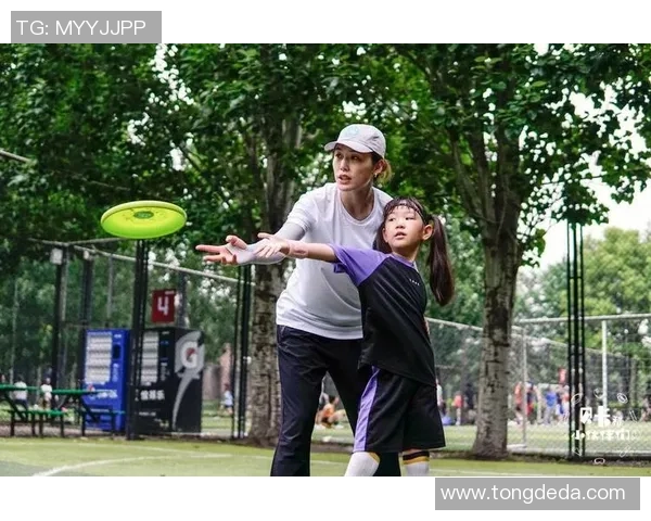 飞盘新手必看:提升场上意识的实用技巧与训练方法分享