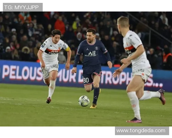 意甲激战波尔图大胜巴黎圣日耳曼争议判罚引发全场沸腾