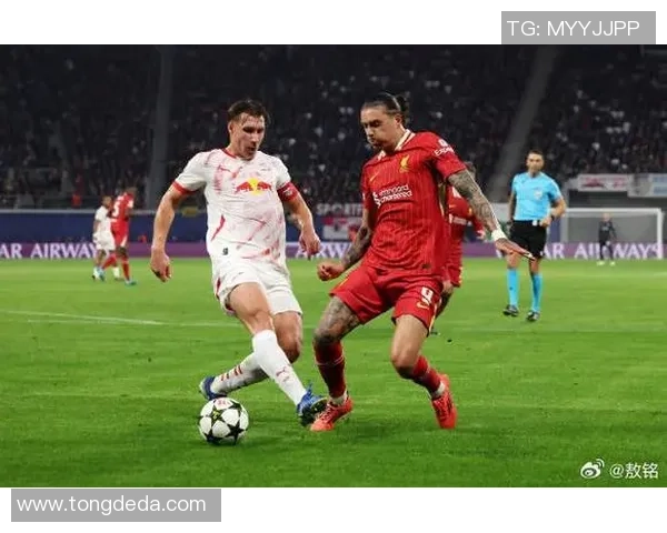 德甲激战莱比锡逆转利物浦全场沸腾战术解析尽显精彩瞬间