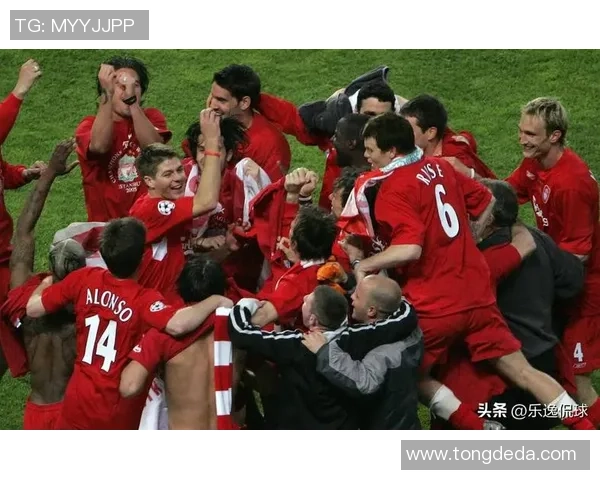 世界杯焦点战利物浦与曼联战平转会传闻引发球迷热议与期待 世界杯焦点战利物浦与曼联战平转会传闻引发球迷热议与期待