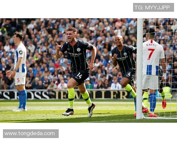 里昂逆转曼城4-3上演友谊赛经典瞬间全场沸腾