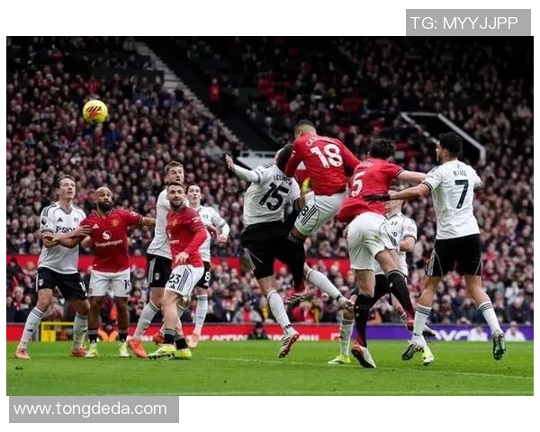 欧联杯曼联大胜国米乌龙球引发争议判罚全场沸腾