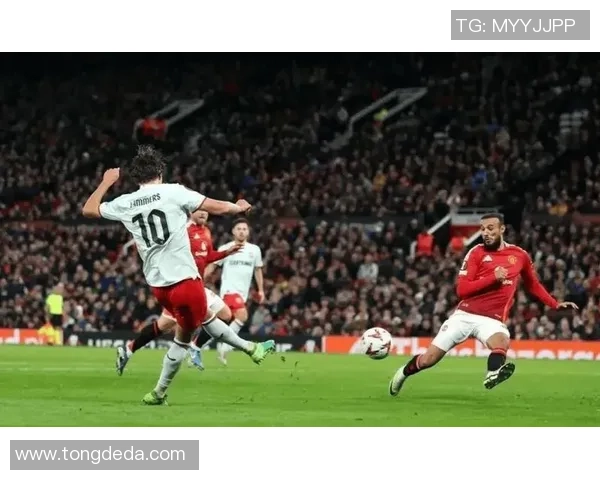 德甲激战曼联大胜波尔图6-2全场沸腾瞬间回顾集锦