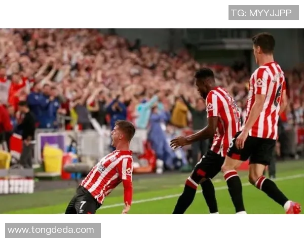 欧冠激战：马竞与利物浦战平一触即发赛后分析引发热议