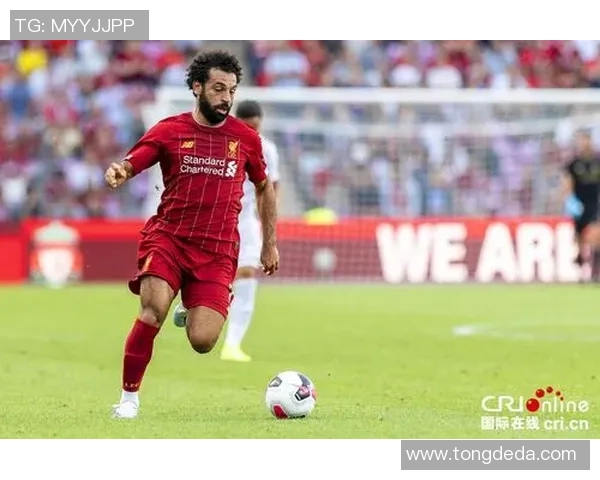 里昂逆袭利物浦3-2胜利时刻引发全场狂欢历史冷门再现 里昂逆袭利物浦3-2胜利时刻引发全场狂欢历史冷门再现